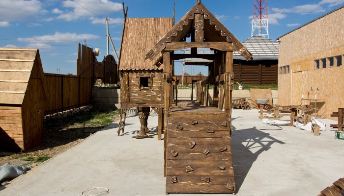 Деревянный детский игровой комплекс из массива 