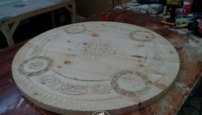 Этапы создания комплекта мебели из массива дерева под старину «Щит Викинга»