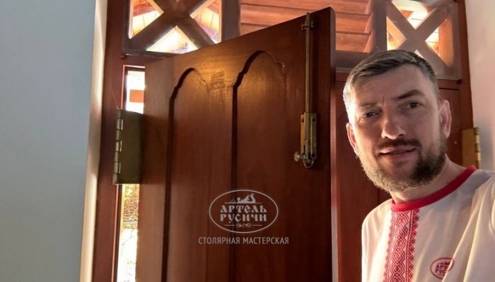 Иван Мордовин рассказывает об особенностях деревянных дверей на Шри-Ланке