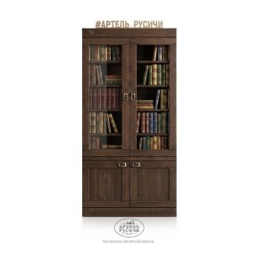 Шкаф из массива дерева со стеклянными дверцами для книг и коллекций