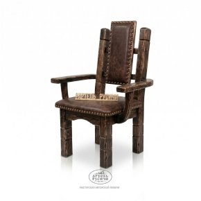 Кресло из массива северной сосны с мягкой обивкой «Суздальское»