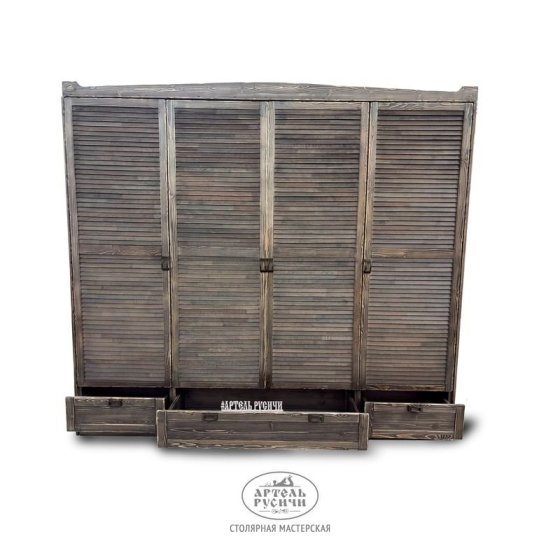 Платяной шкаф из массива дерева под старину «Loft»