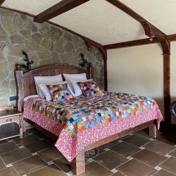 Кровать из массива натурального дерева «Прованс»