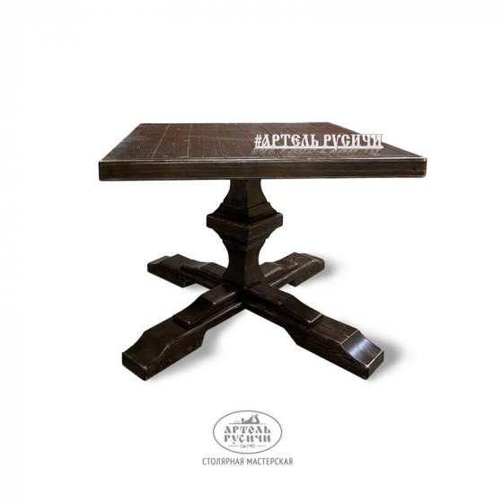Квадратный деревянный стол на 2 персоны «Московия»