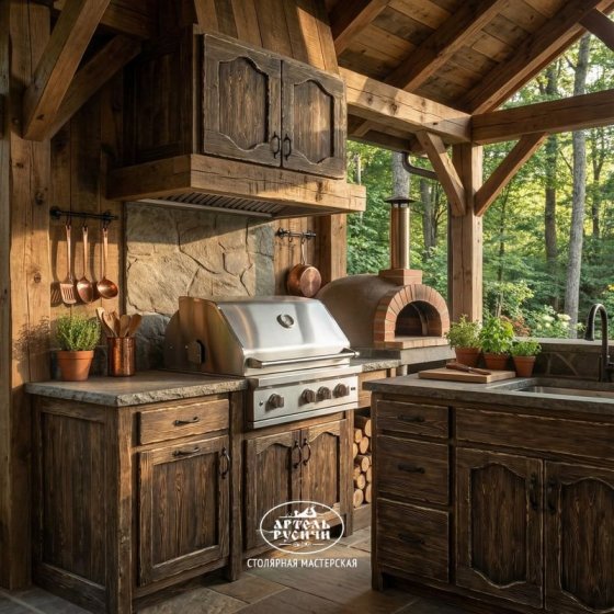 Фасады из массива сосны для кухни на даче и зоны барбекю
