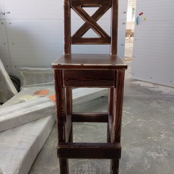 Высокий барный стул «Прованс» из массива дерева