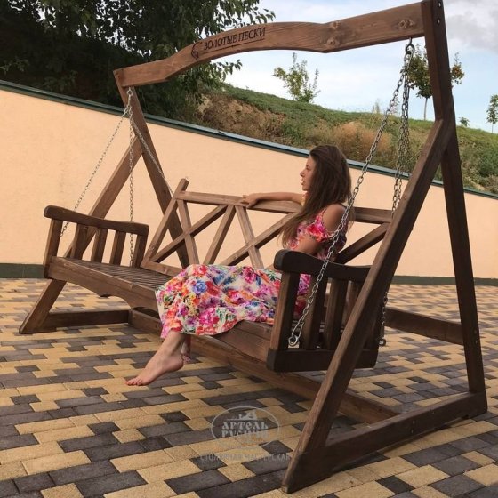 Качели деревянные 