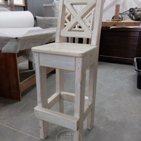 Высокий барный стул «Прованс» из массива дерева