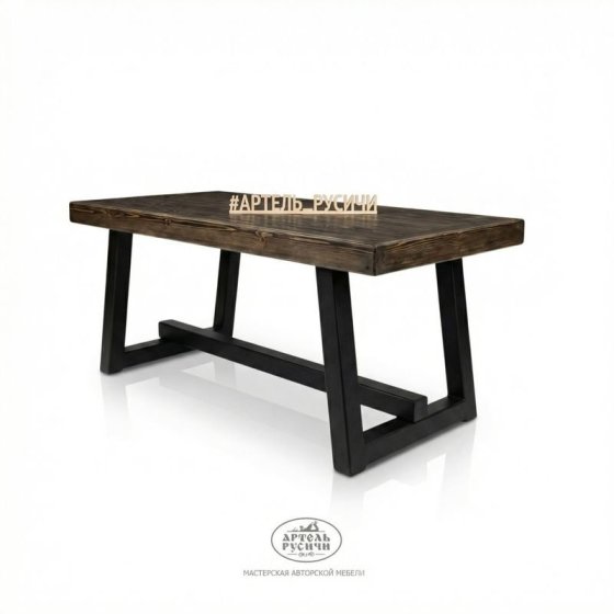 Деревянный стол в стиле лофт с металлическим подстольем