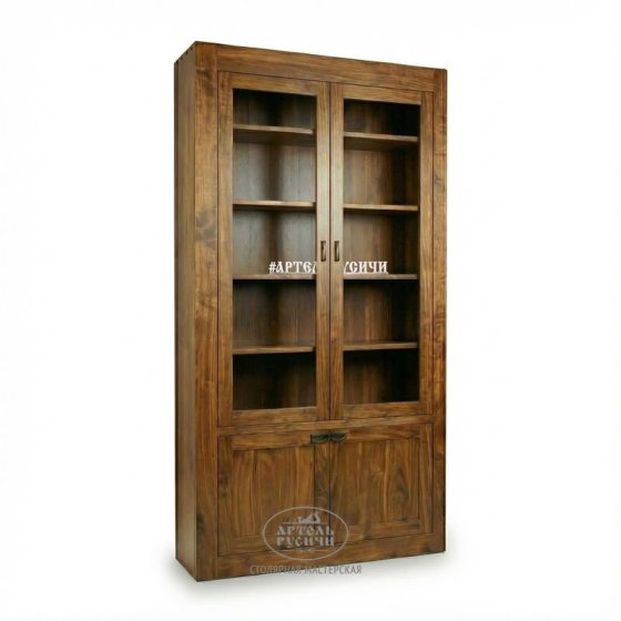 Шкаф из массива дерева со стеклянными дверцами для книг и коллекций