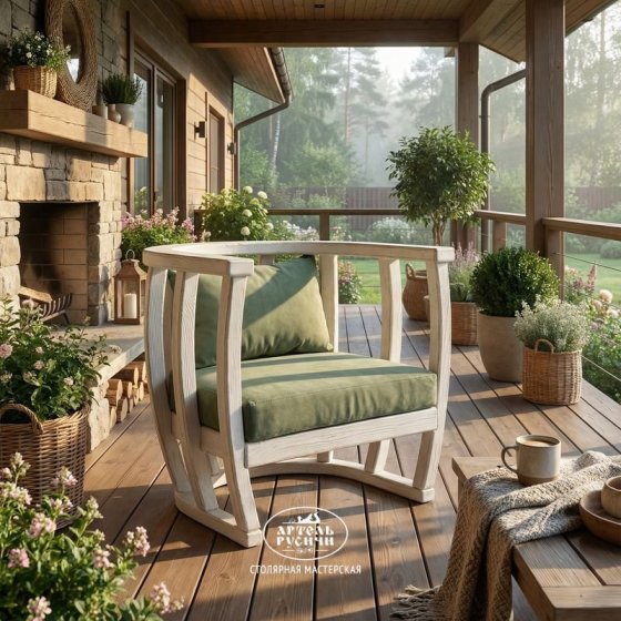 Кресло из массива дерева с мягкими подушками «Бали-стайл»