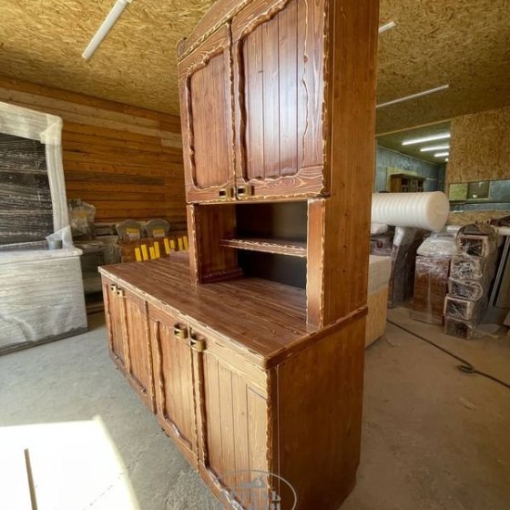 Кухня под старину из массива сосны «Псковская»