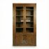 Шкаф из массива дерева со стеклянными дверцами для книг и коллекций