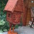  Декоративная избушка на курьих ножках из массива 