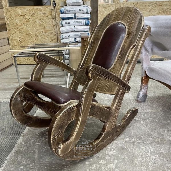 Кресла-качалки из массива дерева