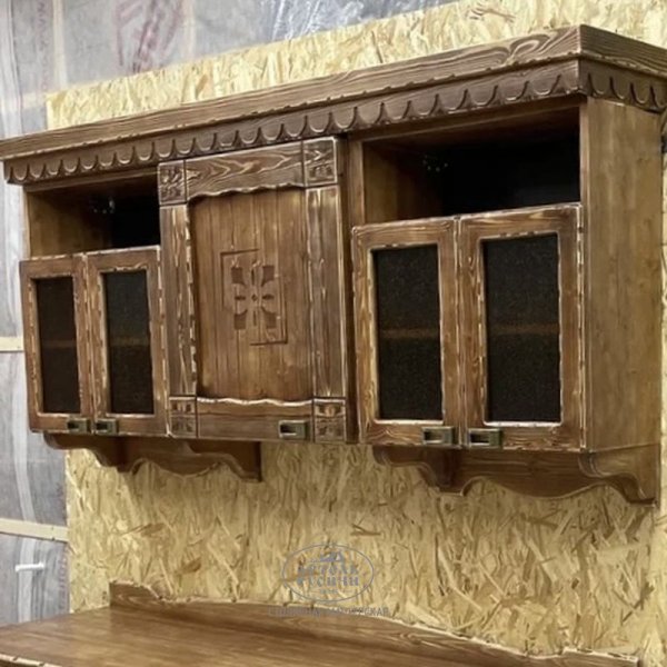 Характеристики Навесной шкафчик для посуды под старину из массива дерева |коллекция «Суздальская»