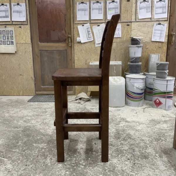 Барный стул под старину из массива «Бали-стайл»