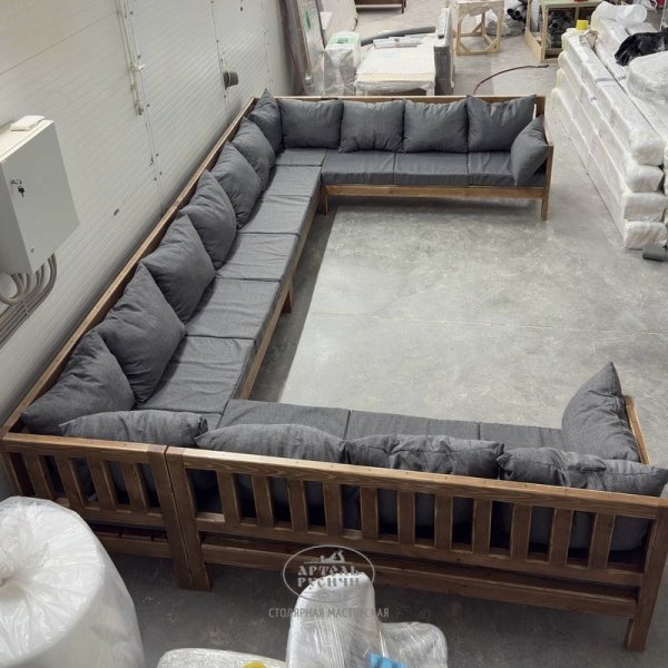 Большой П-образный диван «Русский лофт» с подушками фото