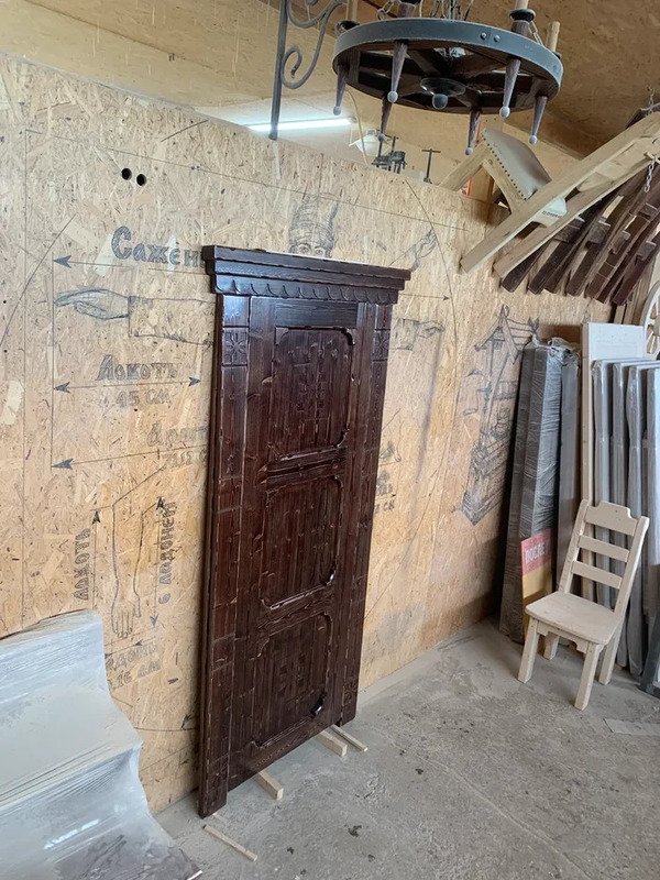 Деревянная дверь под старину «Суздальская»