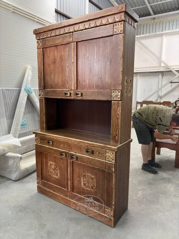 Деревянный буфет под старину в русском стиле «Суздальский» фото вид сбоку