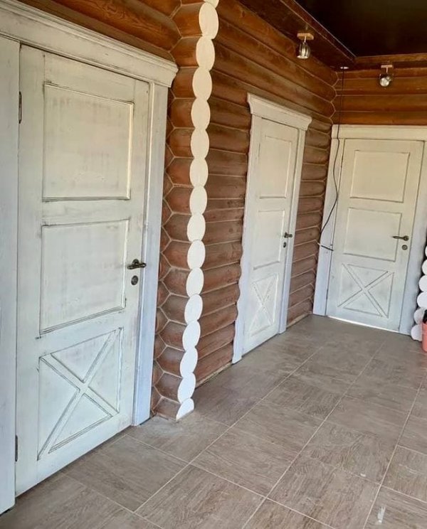 Дверь в стиле Лофт из массива дерева