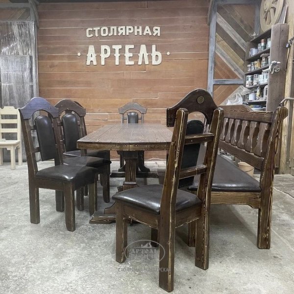 Комплект «Самарско-Белгородский» из массива сосны с мягкими сиденьями 