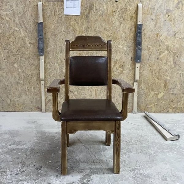 Кресло с мягкой сидушкой и спинкой «Ладожское» 
