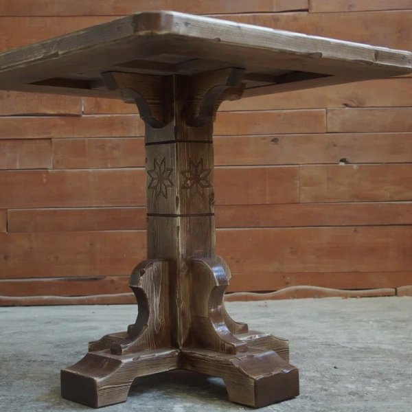 Квадратный деревянный стол на 2 персоны «Белоозёрский»