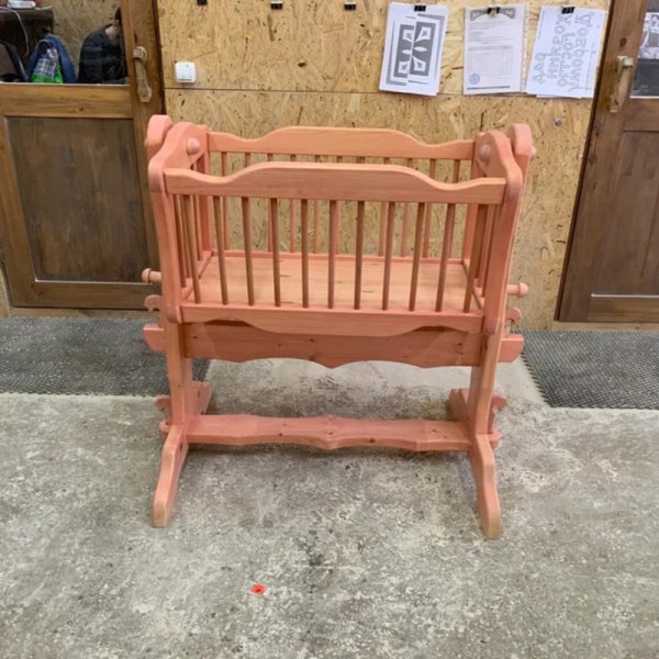 Люлька-кроватка LuxusBaby из массива дерева