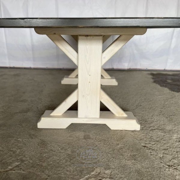 Состаренный стол из массива натурального дерева «Стрелецкий» 