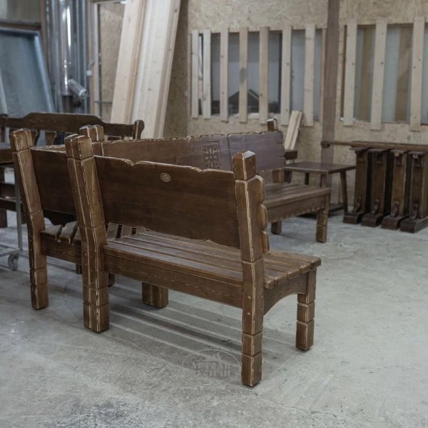 Угловая скамья деревянная под русскую старину «Суздальская»